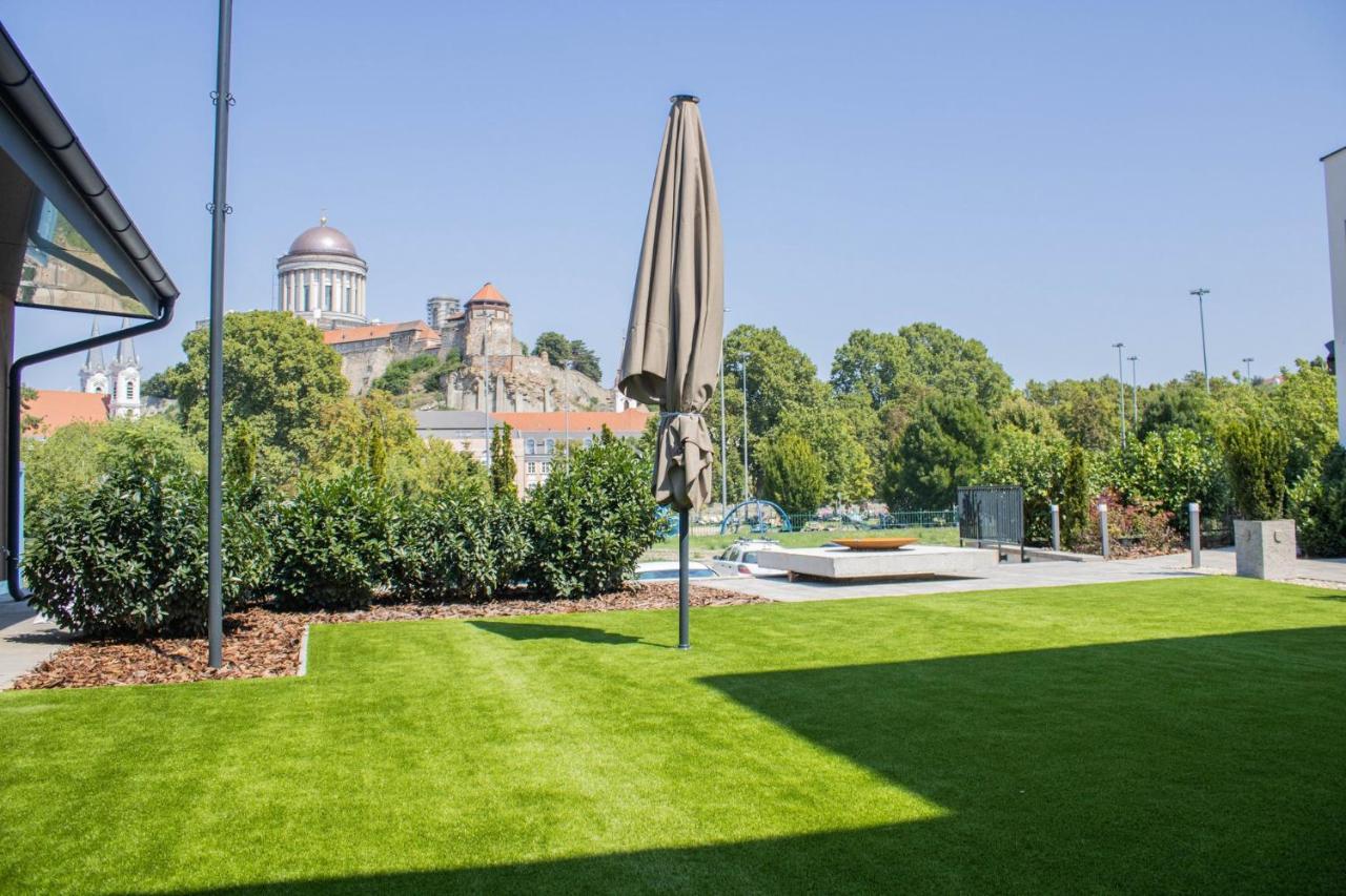 Mediterraneo Luxury Room Esztergom Exterior photo